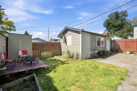 1812 23rd Street Everett WA 98201