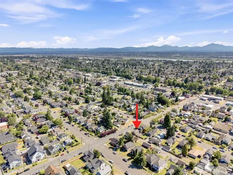 1812 23rd Street Everett WA 98201