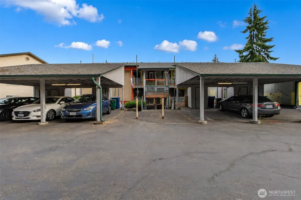 4002 S 158th Street Tukwila WA 98188