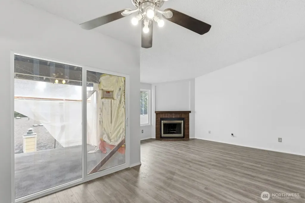 4002 S 158th Street Tukwila WA 98188