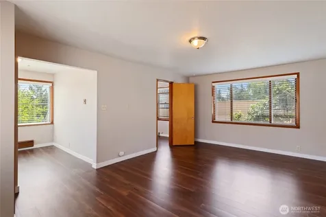 1311 Park Avenue Bremerton WA 98337