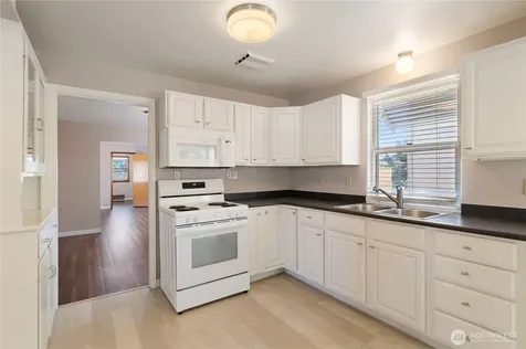 1311 Park Avenue Bremerton WA 98337