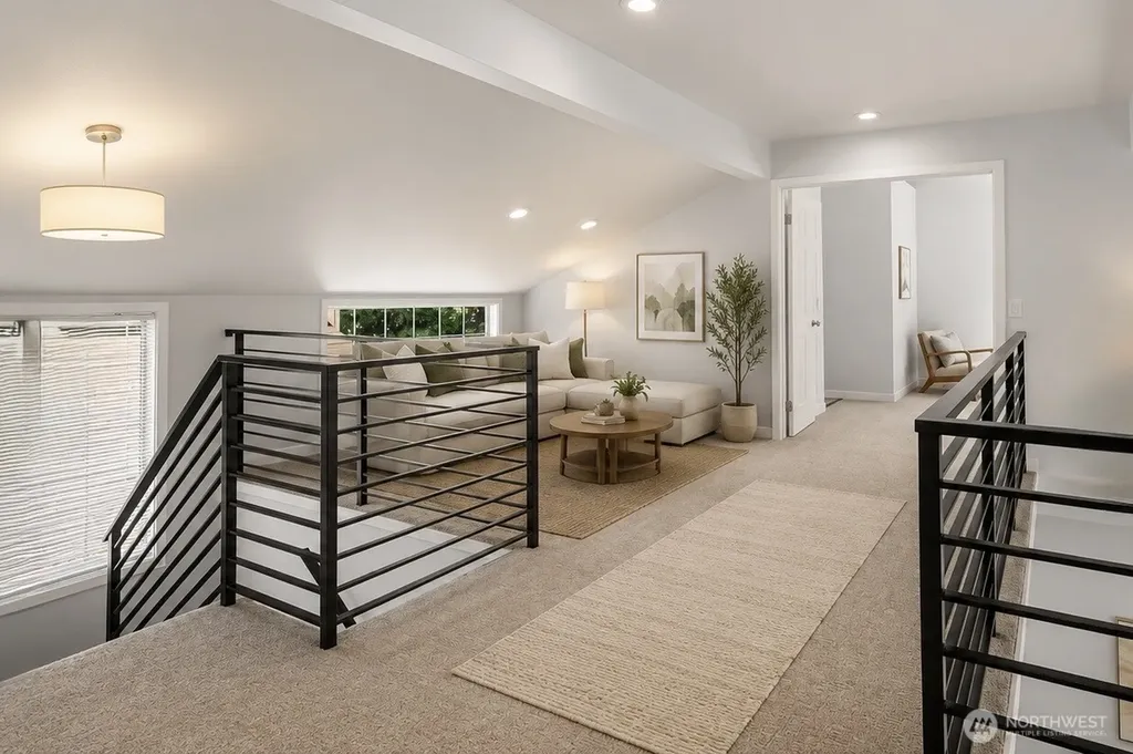 24305 SE 42nd Place Sammamish WA 98029