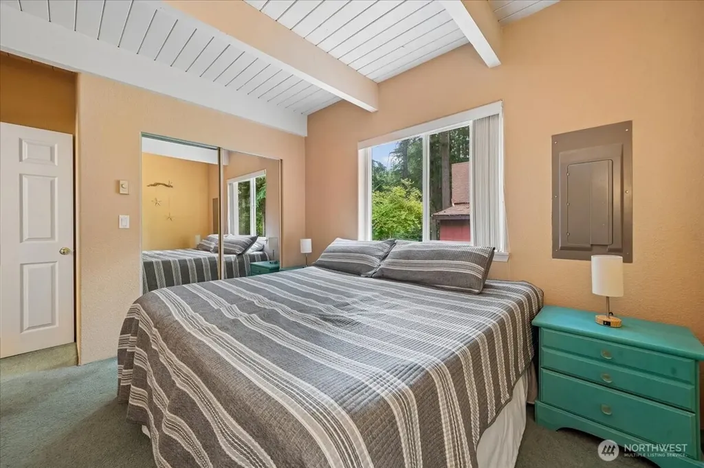11319 Country Club Drive Anderson Island WA 98303