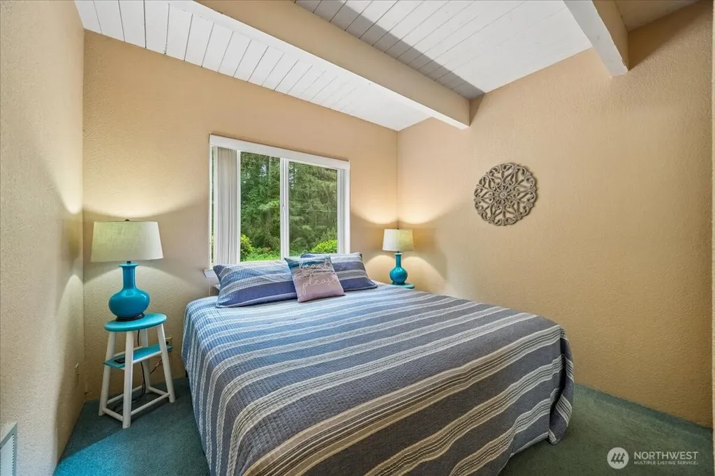 11319 Country Club Drive Anderson Island WA 98303