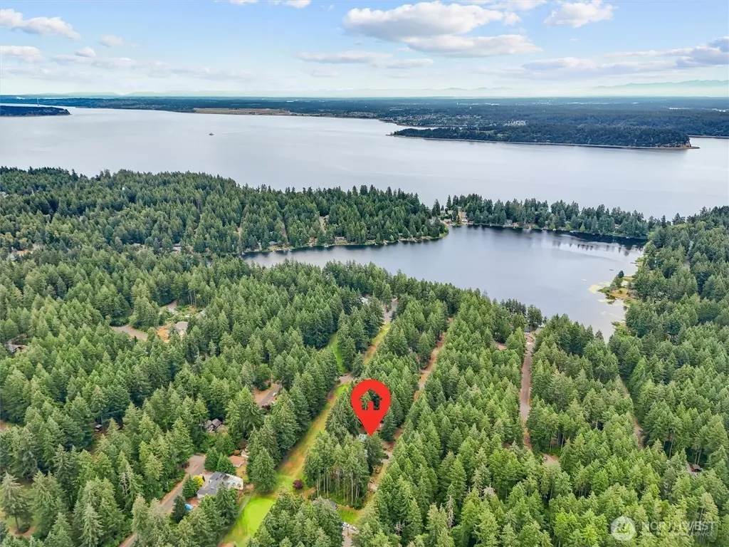 11319 Country Club Drive Anderson Island WA 98303