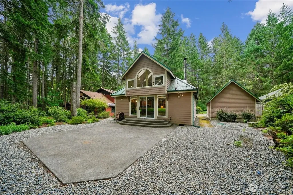 11319 Country Club Drive Anderson Island WA 98303