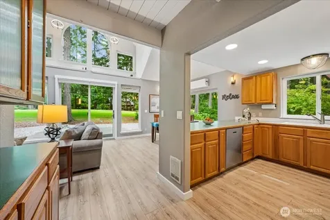 11319 Country Club Drive Anderson Island WA 98303