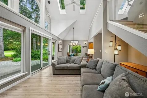 11319 Country Club Drive Anderson Island WA 98303
