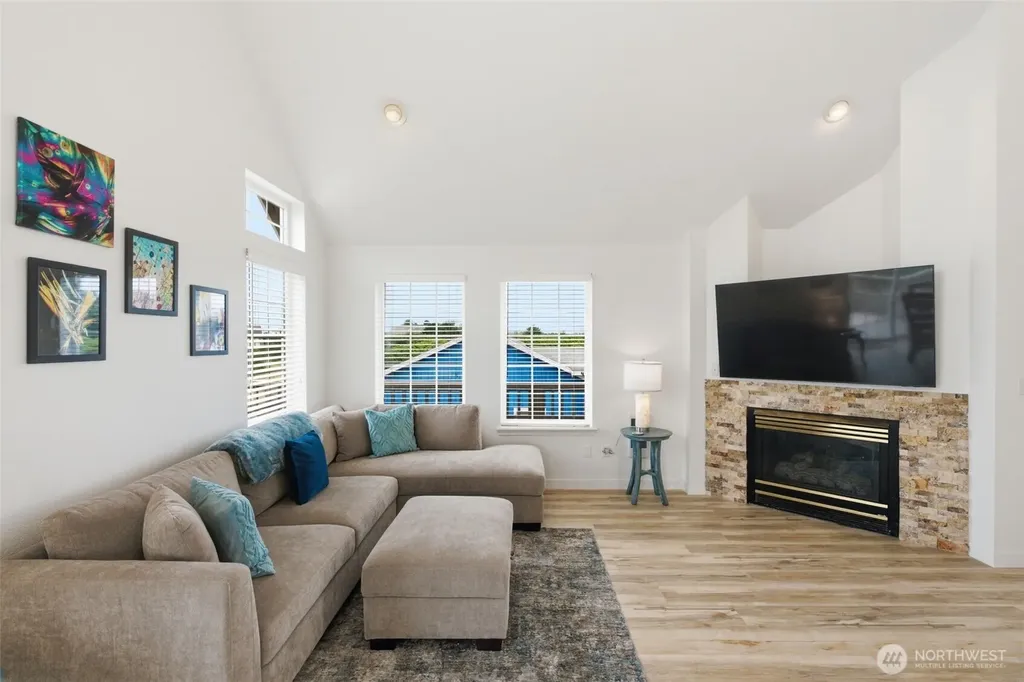 885 Ocean Shores Boulevard SW Ocean Shores WA 98569