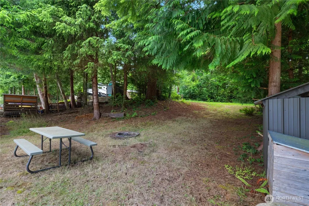 53 Lake Arrowhead Elma WA 98541