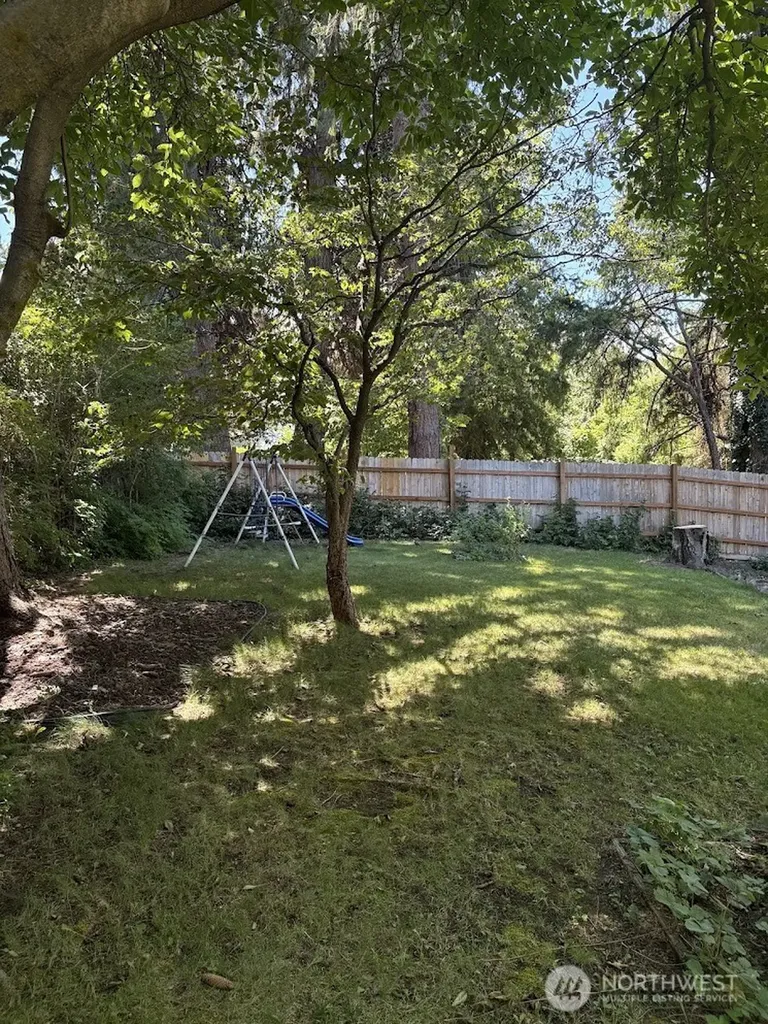 811 Kansas Avenue N East Wenatchee WA 98802