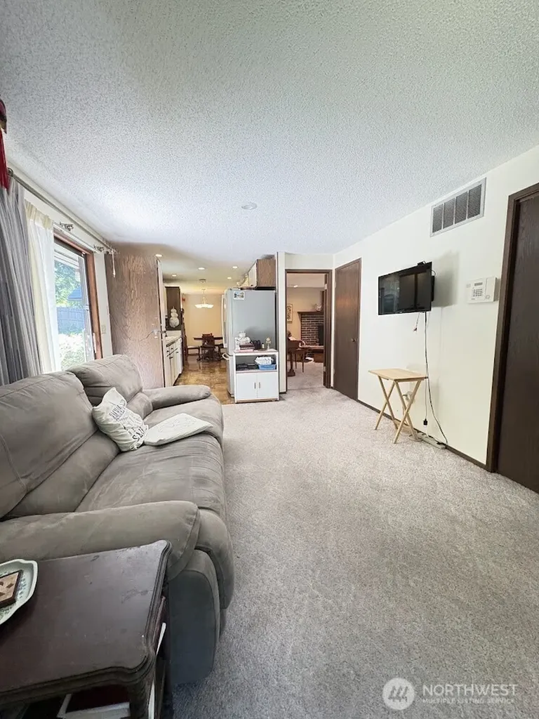 811 Kansas Avenue N East Wenatchee WA 98802