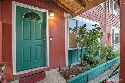 8917 11th Street NE Lake Stevens WA 98258