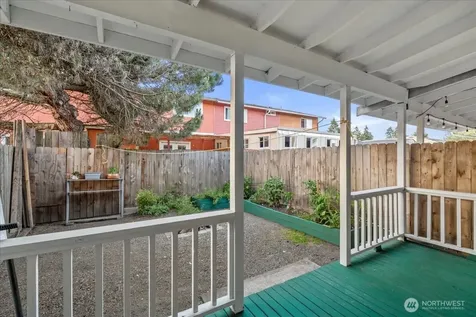8917 11th Street NE Lake Stevens WA 98258