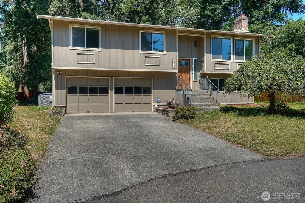 12608 215th Avenue Ct E Bonney Lake WA 98391