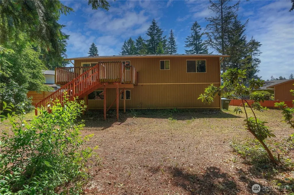12608 215th Avenue Ct E Bonney Lake WA 98391