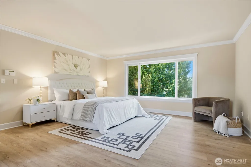 21226 SE 26th Street Sammamish WA 98075