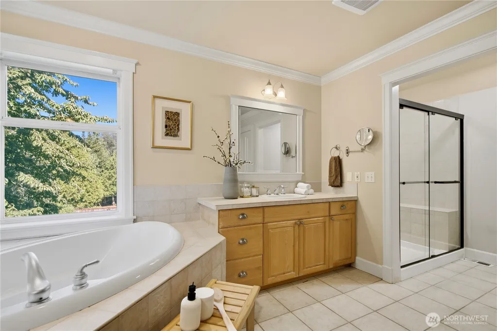 21226 SE 26th Street Sammamish WA 98075