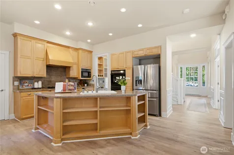 21226 SE 26th Street Sammamish WA 98075