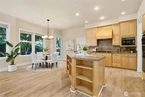21226 SE 26th Street Sammamish WA 98075