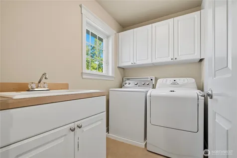 21226 SE 26th Street Sammamish WA 98075