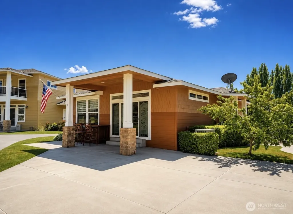 9213 Crescent Bar Road NW Quincy WA 98848