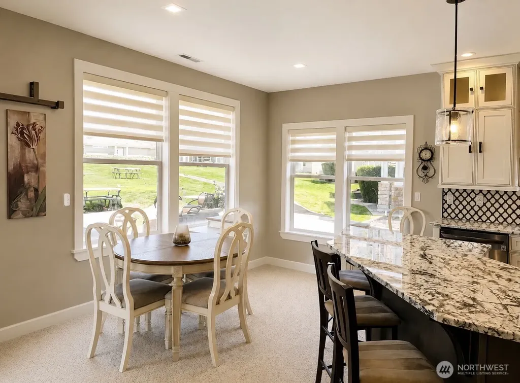 9213 Crescent Bar Road NW Quincy WA 98848