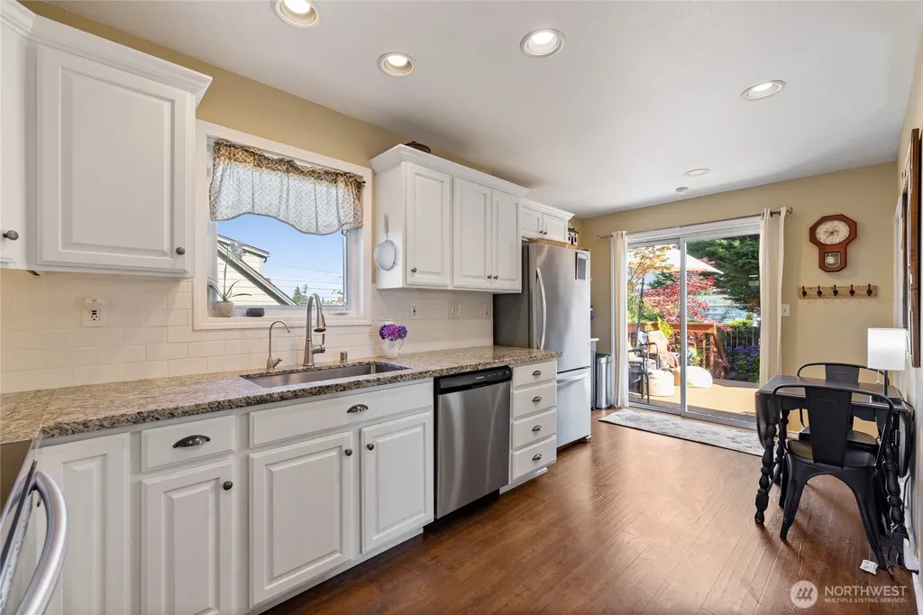 103 S 48th Street Tacoma WA 98408