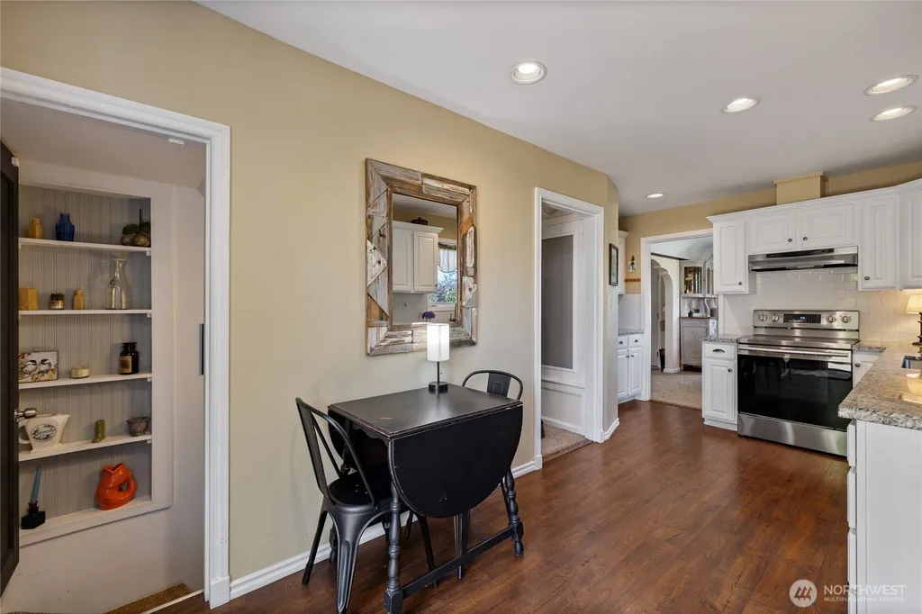 103 S 48th Street Tacoma WA 98408