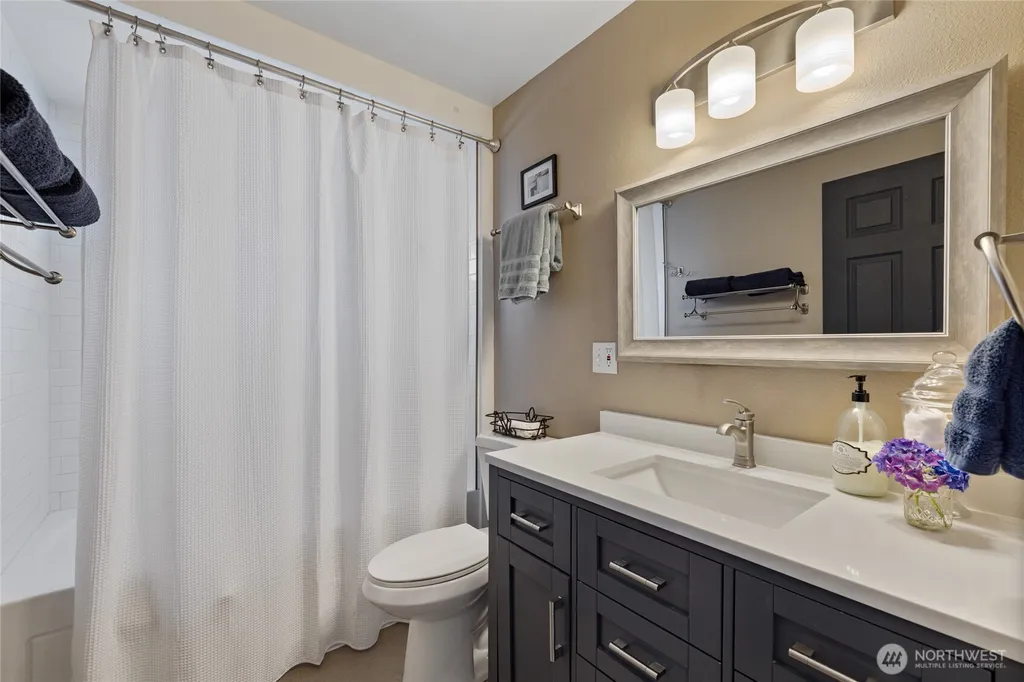 103 S 48th Street Tacoma WA 98408