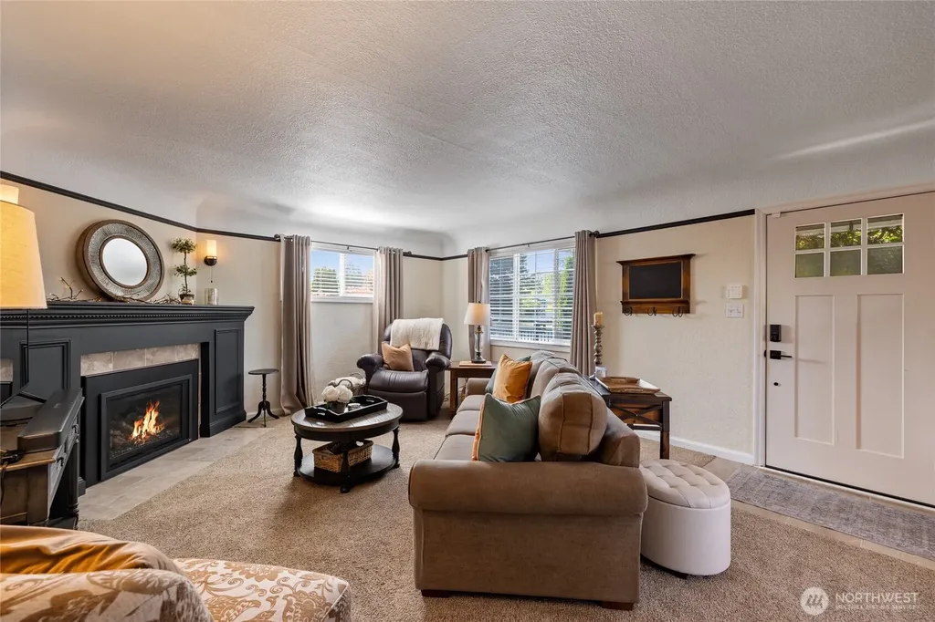 103 S 48th Street Tacoma WA 98408