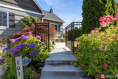 103 S 48th Street Tacoma WA 98408