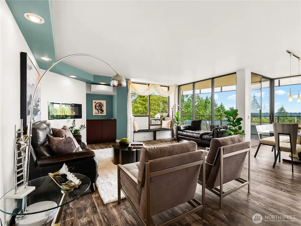 1910 Evergreen Park Olympia WA 98502