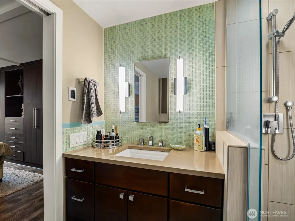 1910 Evergreen Park Olympia WA 98502