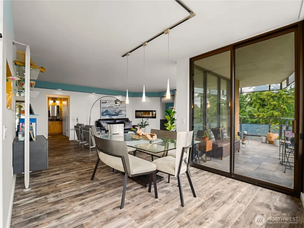 1910 Evergreen Park Olympia WA 98502