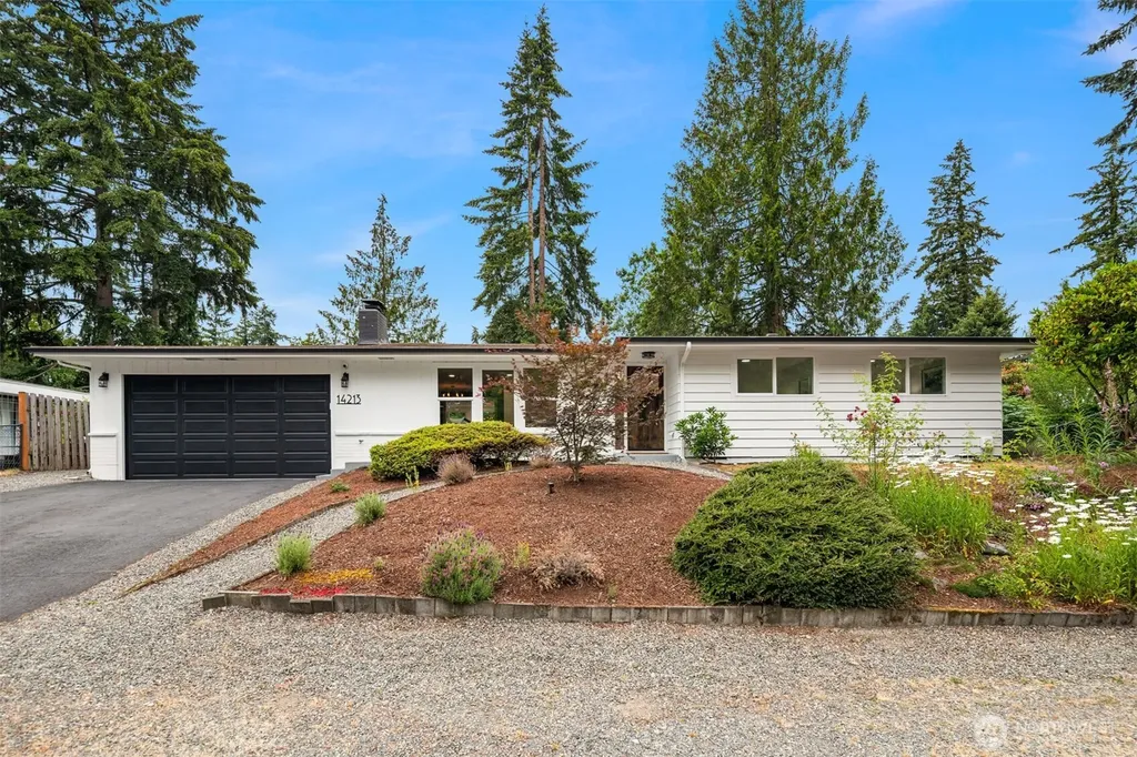 14213 143rd Avenue SE Renton WA 98059