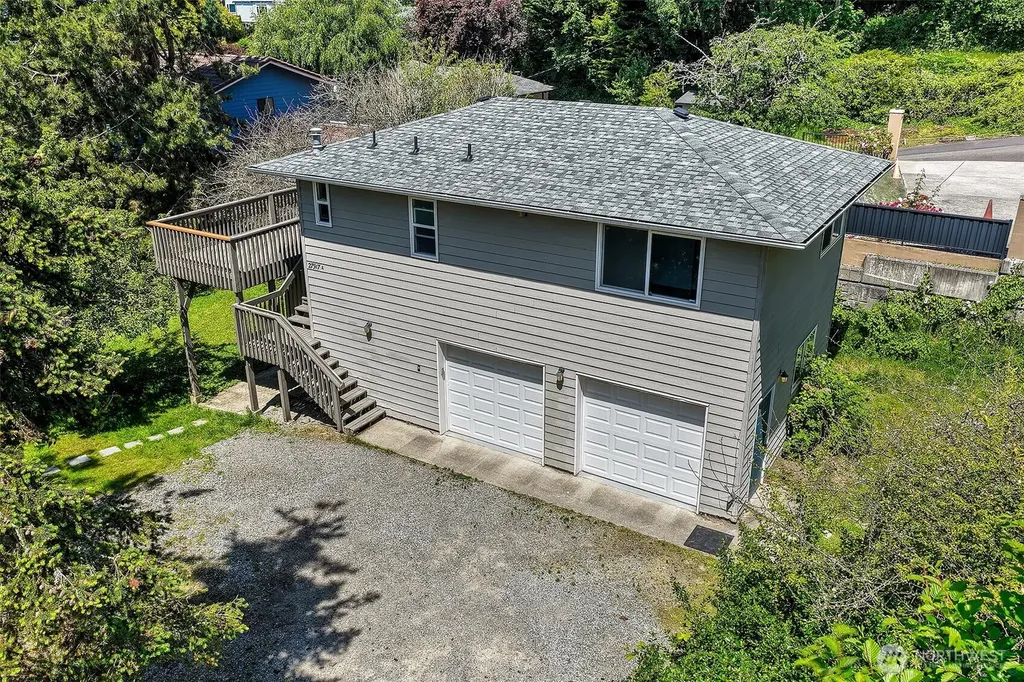 27917 10th Avenue S Des Moines WA 98198