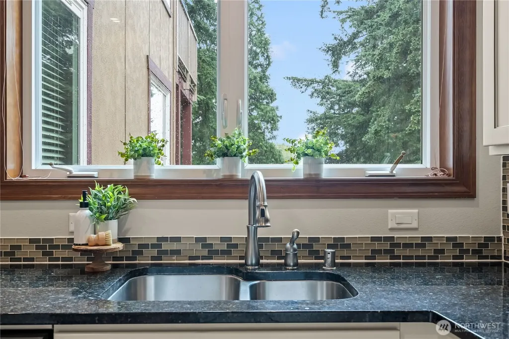 7714 Birch Bay Drive Blaine WA 98230