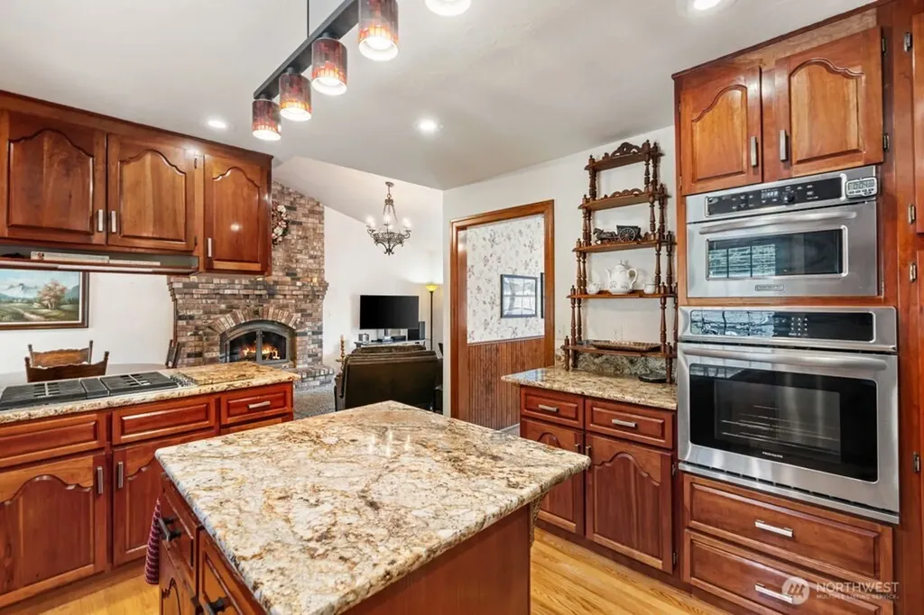 2706 Walnut Loop NW Olympia WA 98502