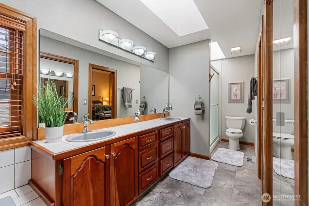 2706 Walnut Loop NW Olympia WA 98502