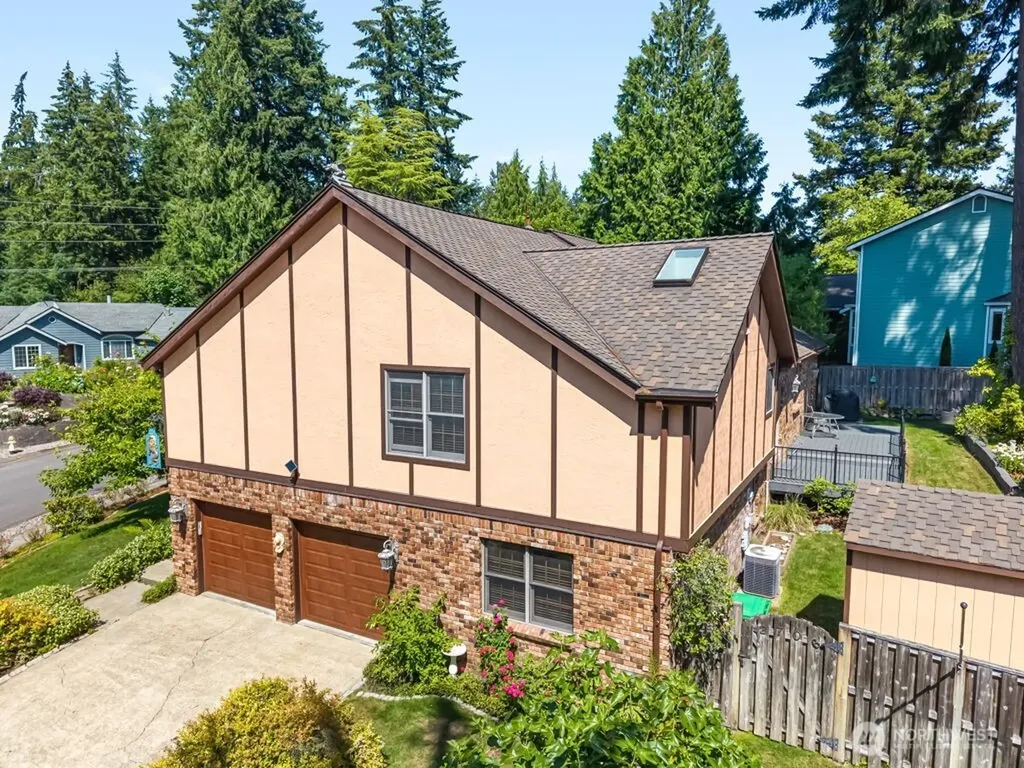 2706 Walnut Loop NW Olympia WA 98502