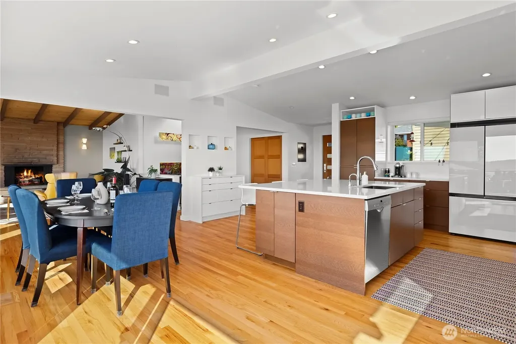 10829 42nd Avenue SW Seattle WA 98146