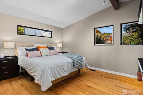 10829 42nd Avenue SW Seattle WA 98146