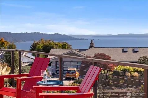 10829 42nd Avenue SW Seattle WA 98146