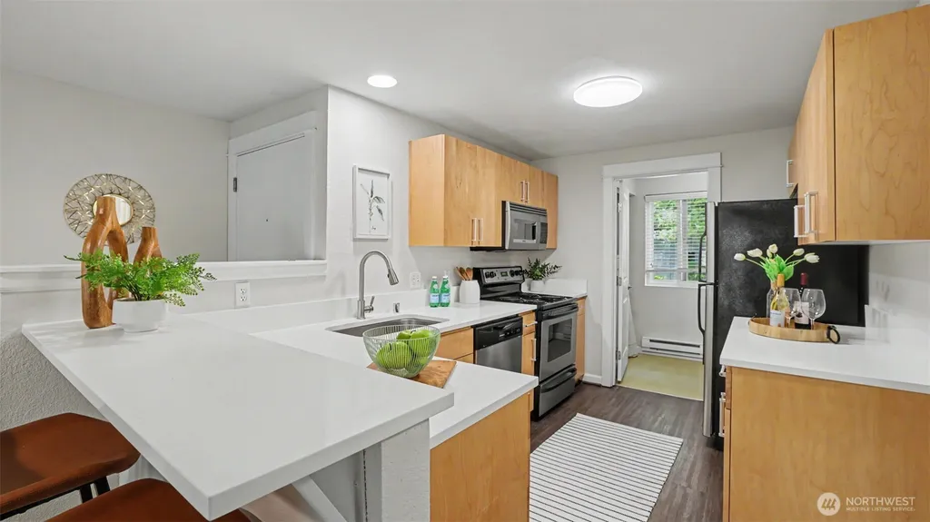 742 Kirkland Circle Kirkland WA 98033