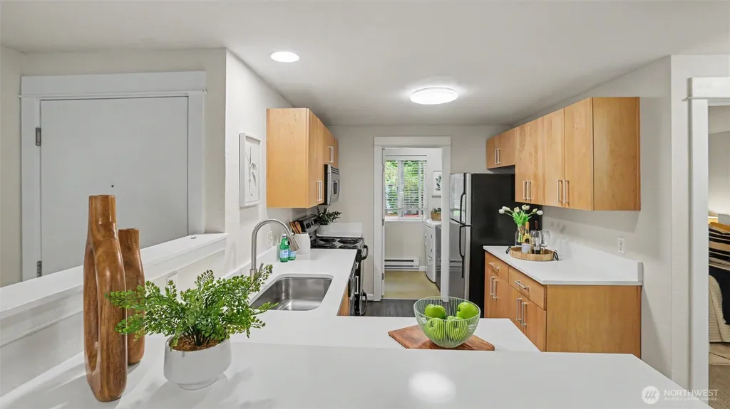 742 Kirkland Circle Kirkland WA 98033