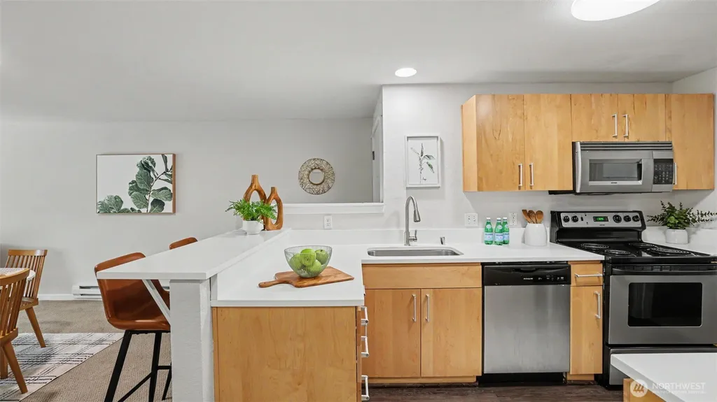 742 Kirkland Circle Kirkland WA 98033