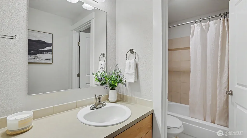 742 Kirkland Circle Kirkland WA 98033