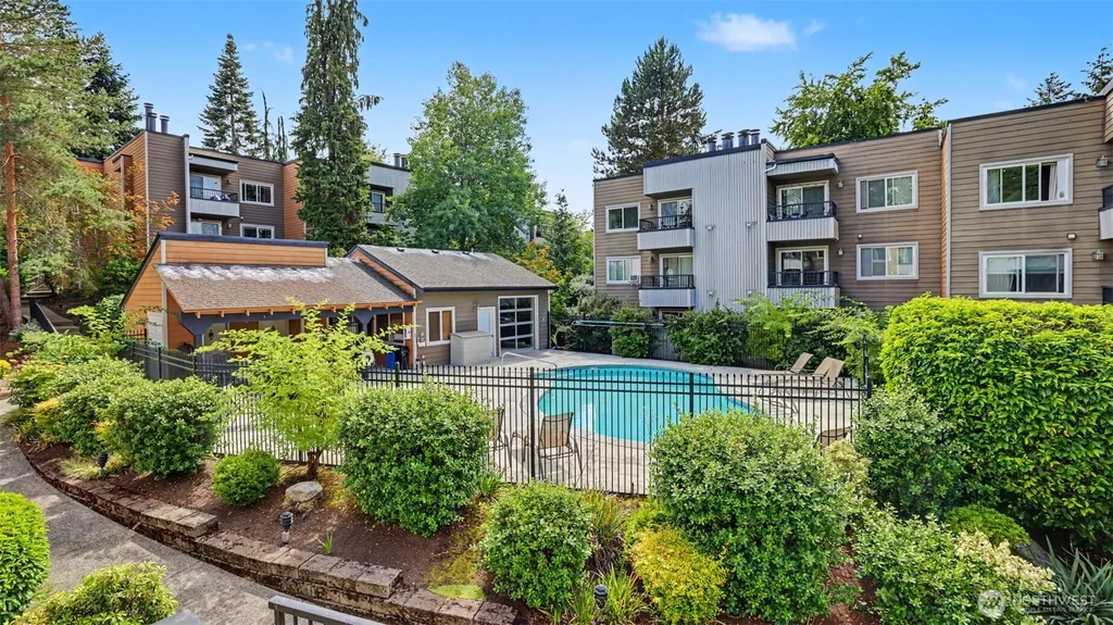 742 Kirkland Circle Kirkland WA 98033